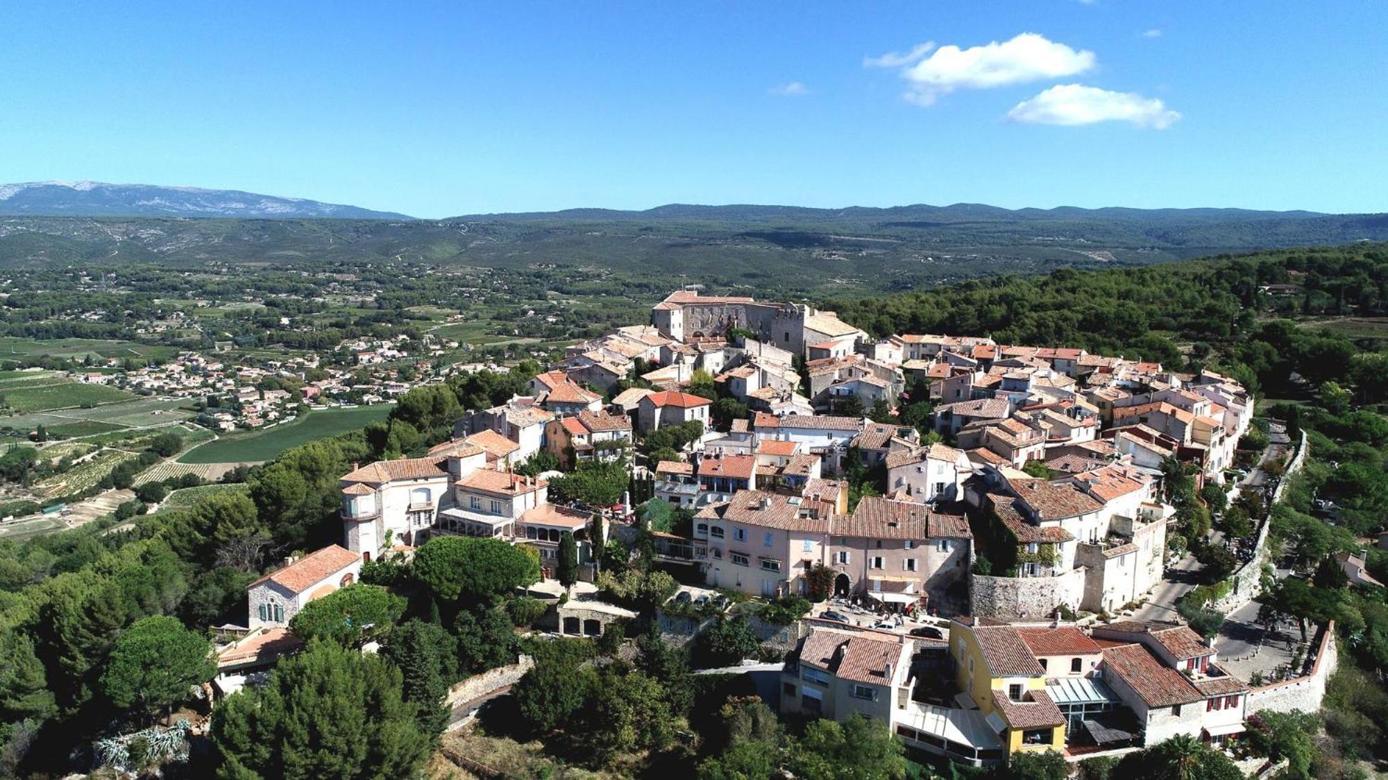 A L'ombre Des Pins Du Castellet * Le Castellet (Var)